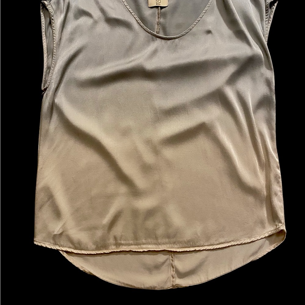 Tina Jo ombré Sleeveless Blouse